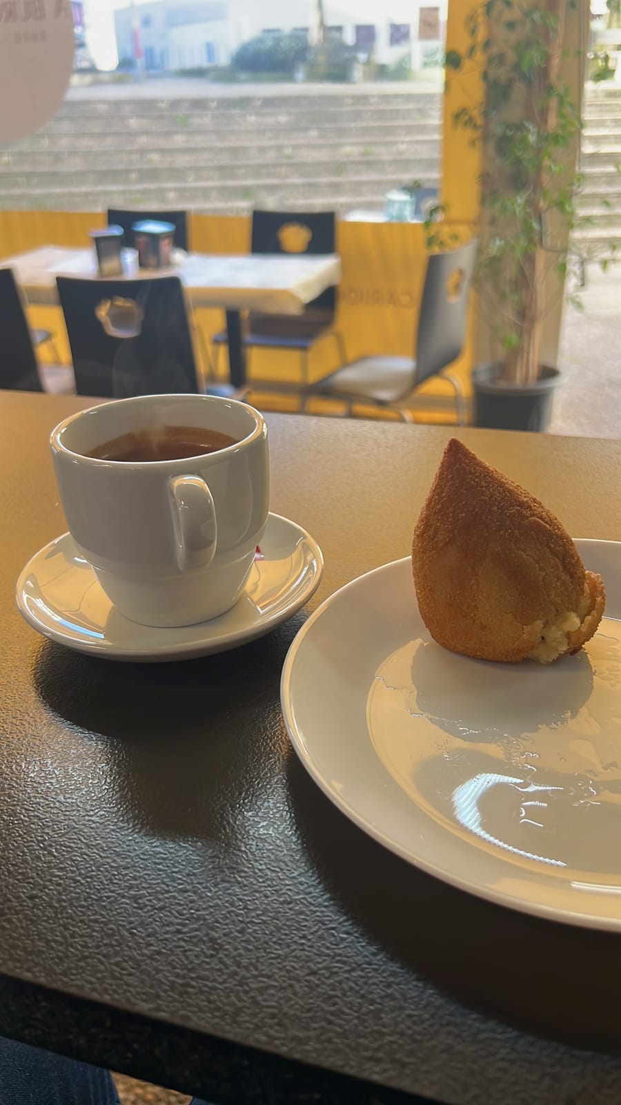 A Burguesinha Café