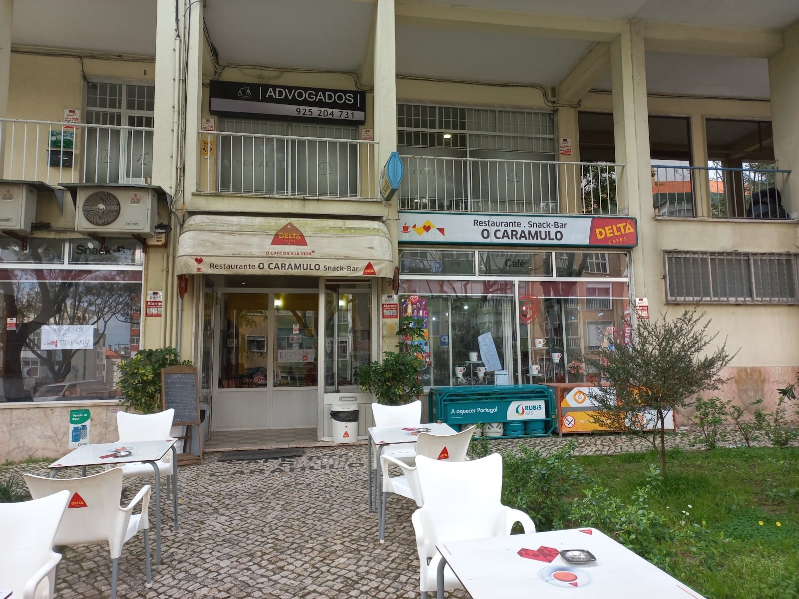 O Caramulo e Ambrosia Cafe - Restaurante