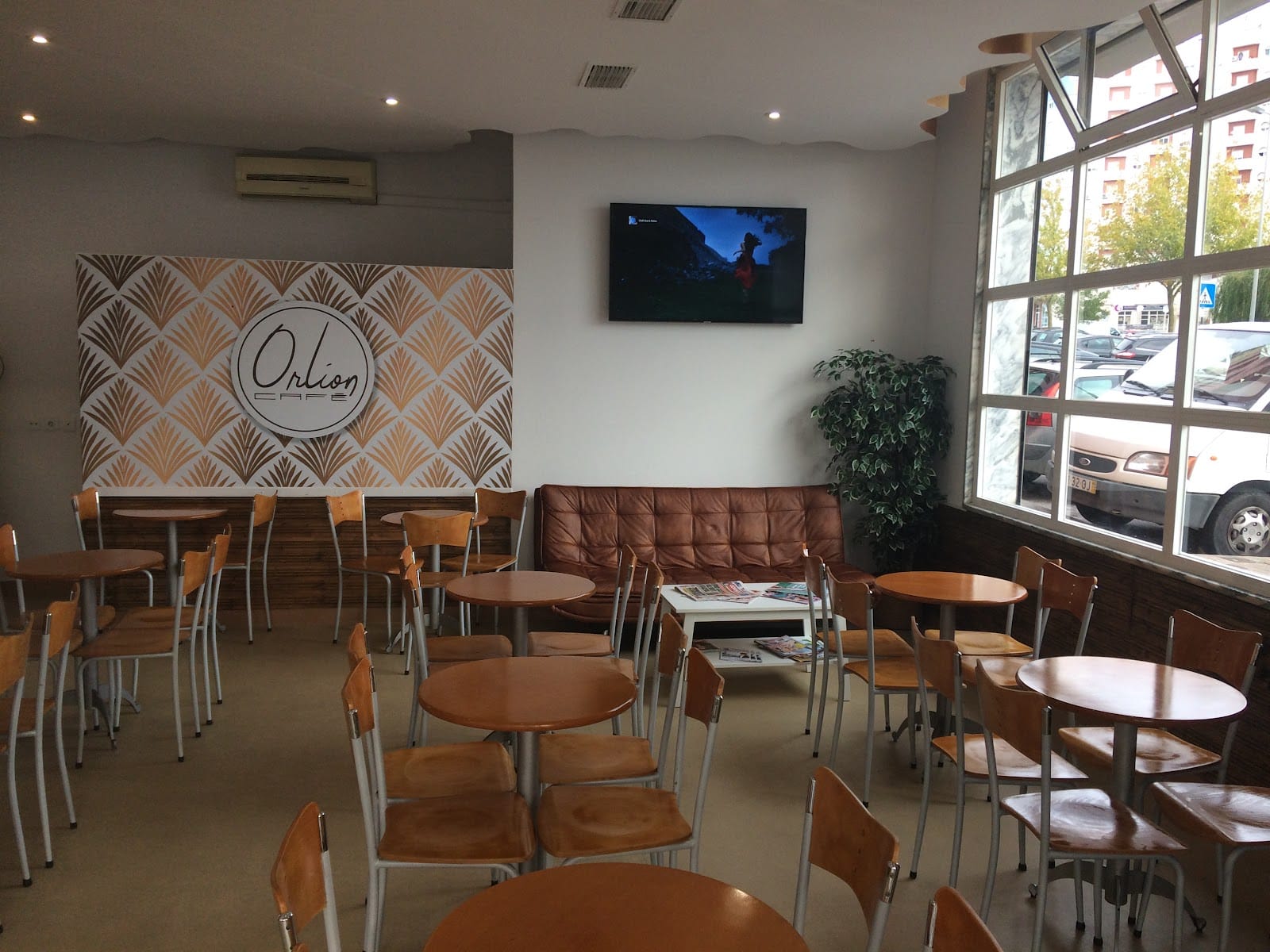 Orlion Café