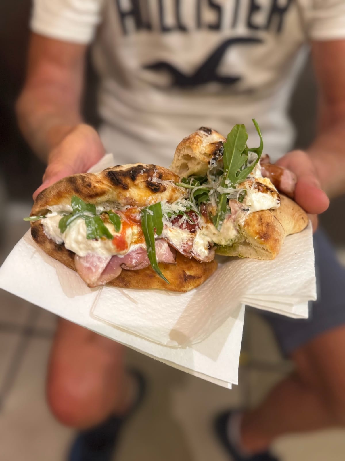 OZZO – Italian Panuozzo Sandwiches, Handcrafted Cookies. Coffee.