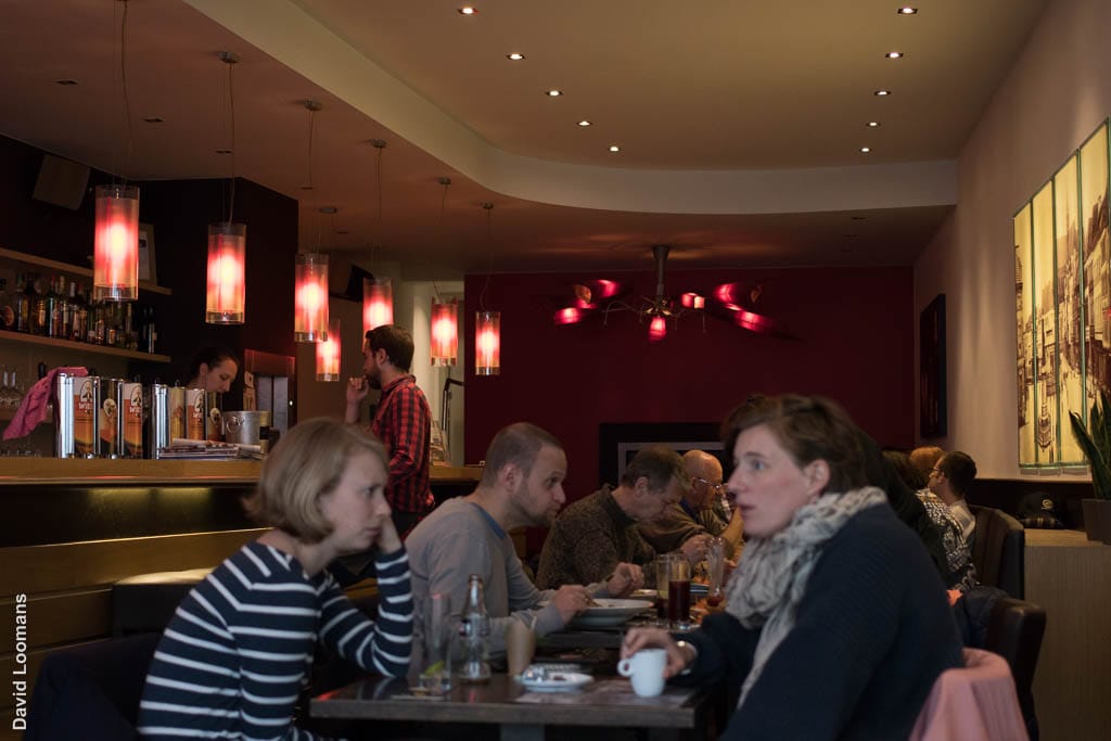 Kaffee Plaza, Café