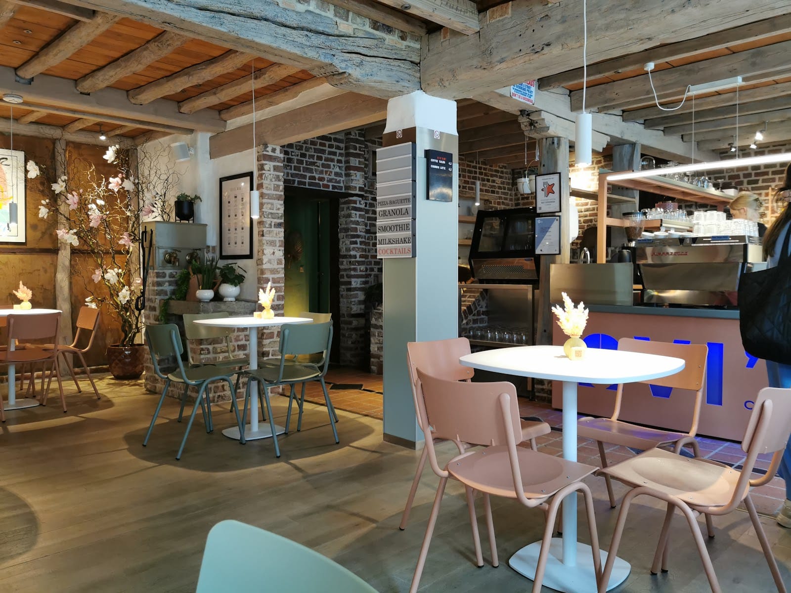 AVI '38 Specialty Coffeebar Bruges