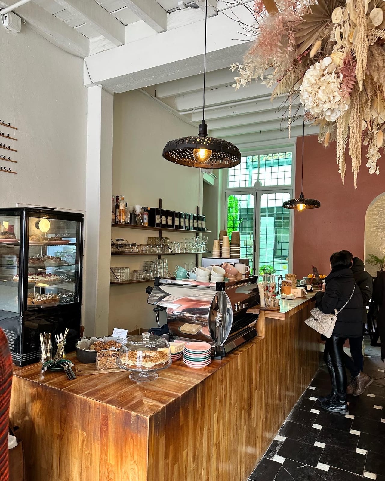Willa Brunch & Coffee