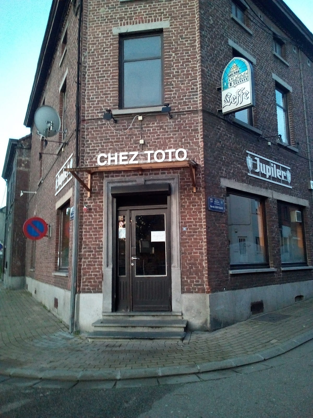 Chez Toto