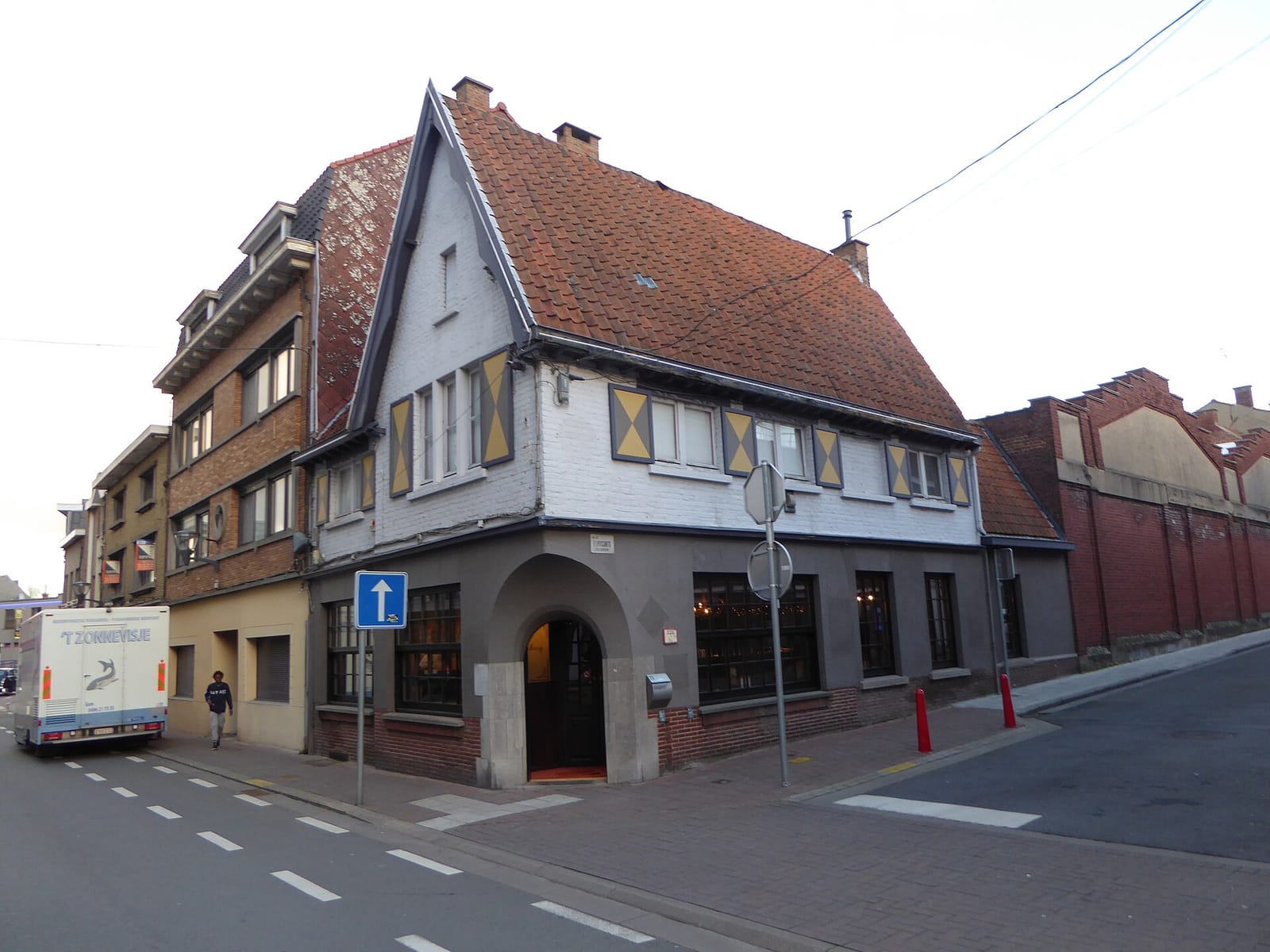 Le petit café photo 2