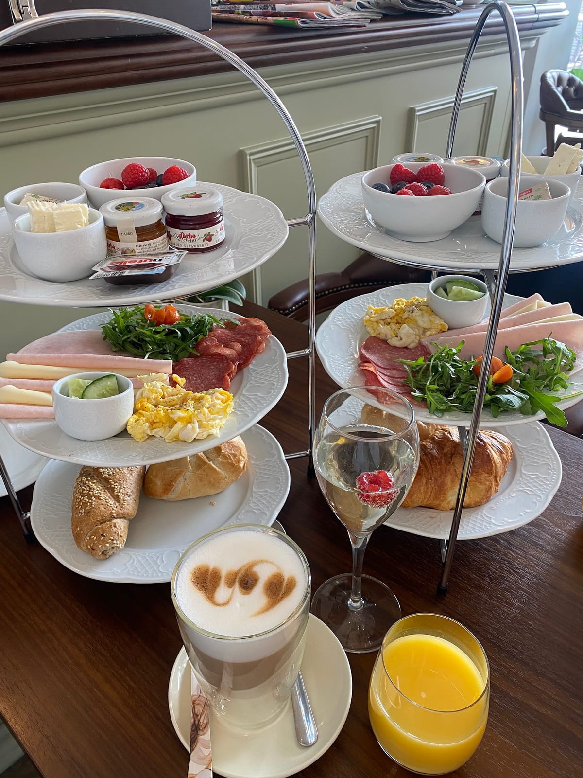 GRACE - Café & Bar