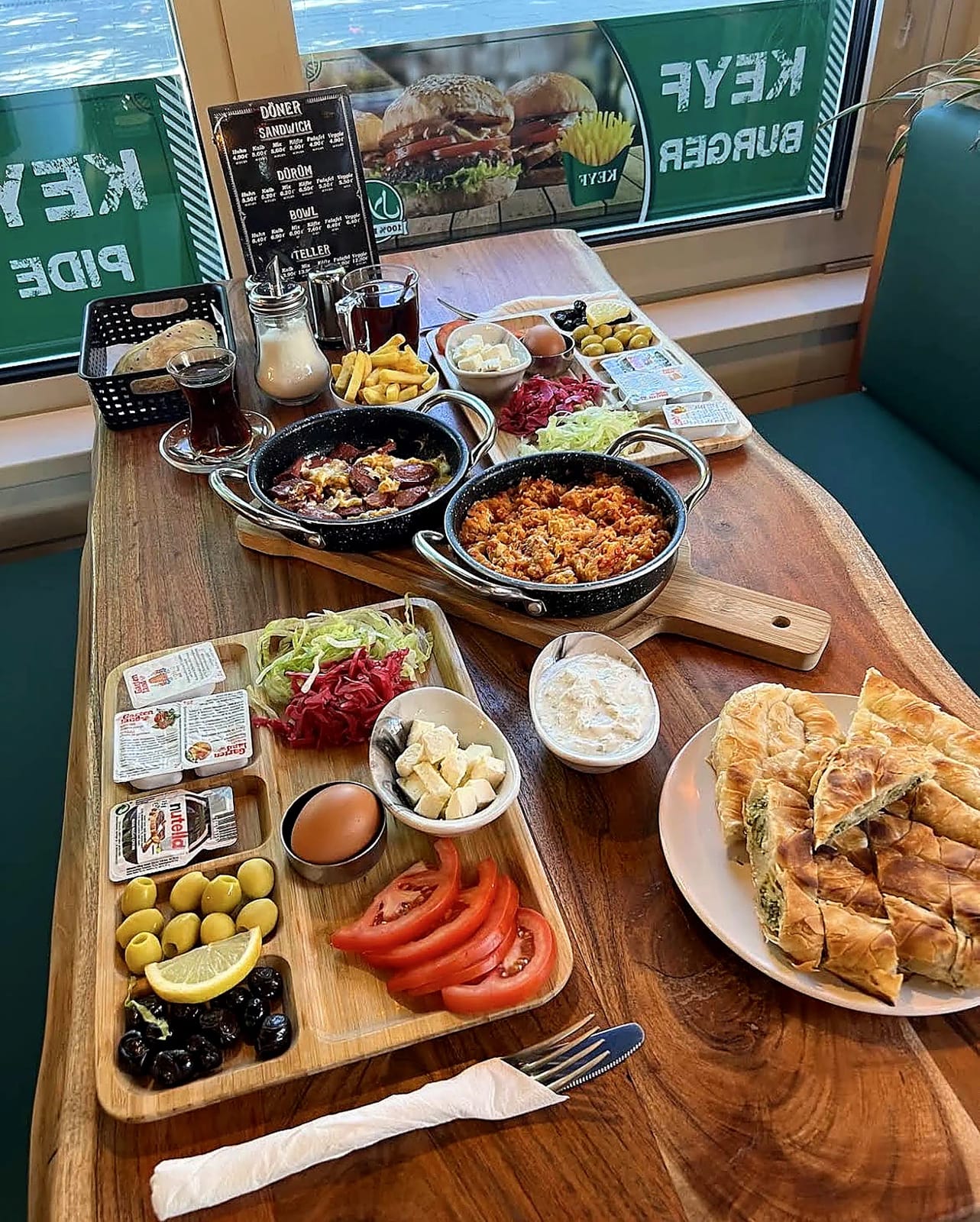 KEYF Cafe & Restaurant photo 3