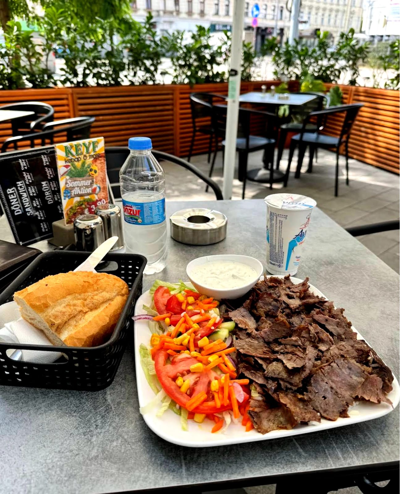 KEYF Cafe & Restaurant photo 5