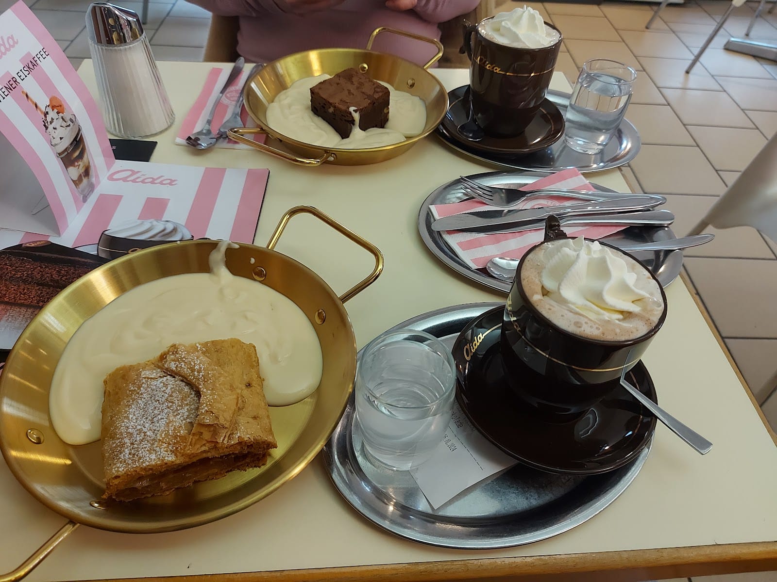 AIDA - Café-Konditorei