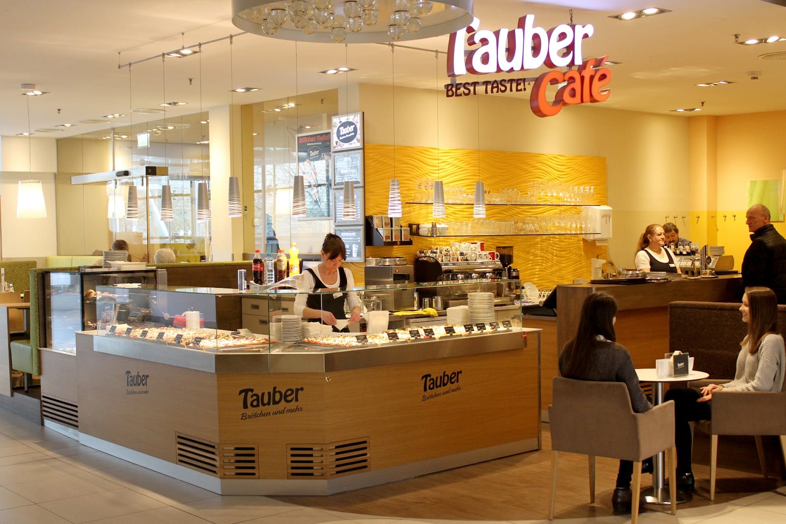 Tauber Café Donauzentrum BT7