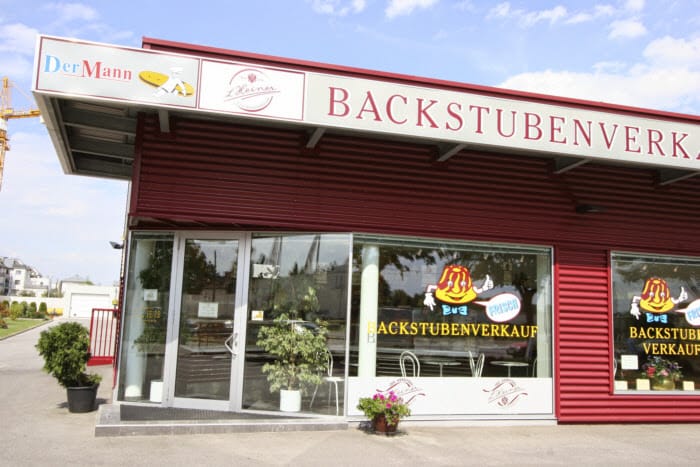 Café Konditorei K.u.K. Hofzuckerbäcker L. Heiner, Simmering