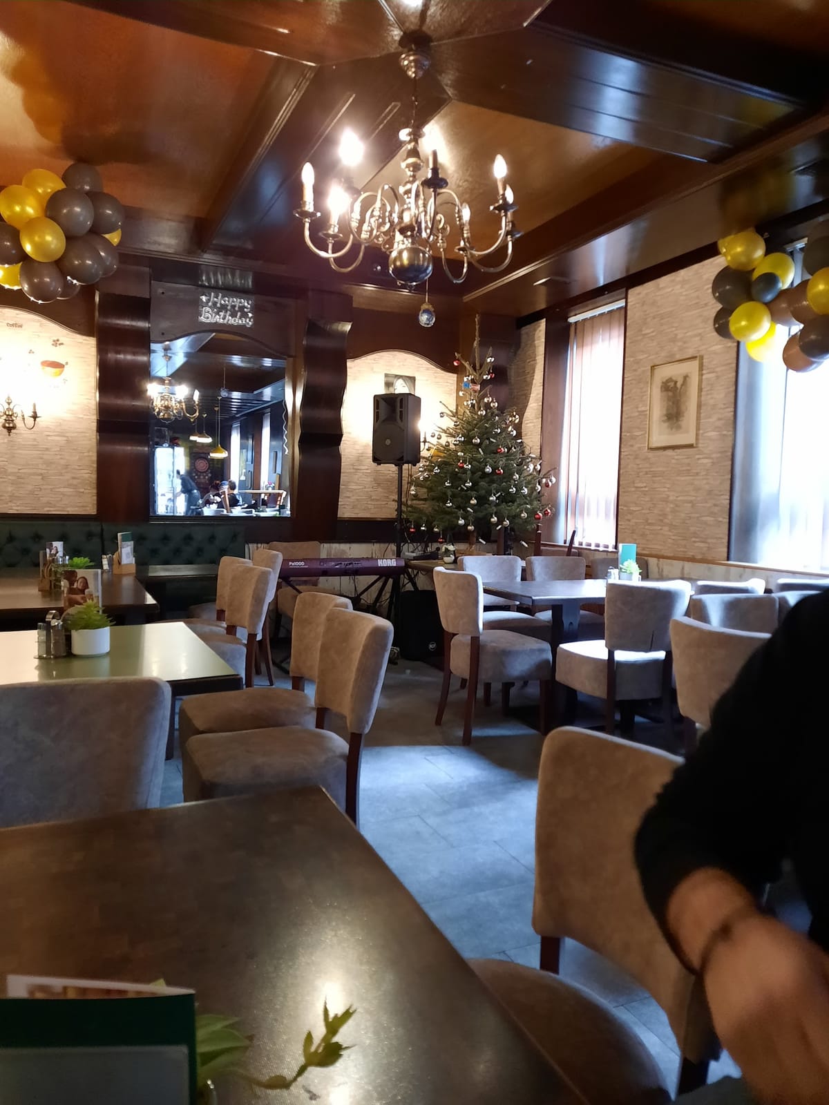 Cafe Wood