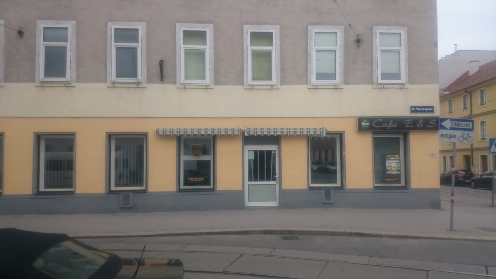 Café E & S