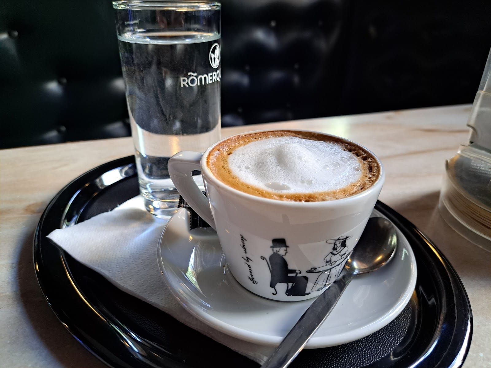 Cafe Romantika 1