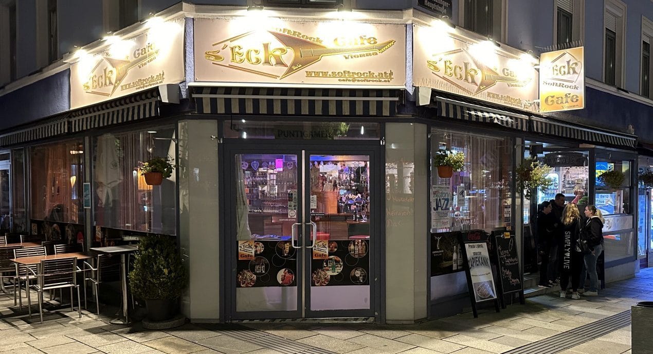 S'Eck Soft Rock Cafe photo 2