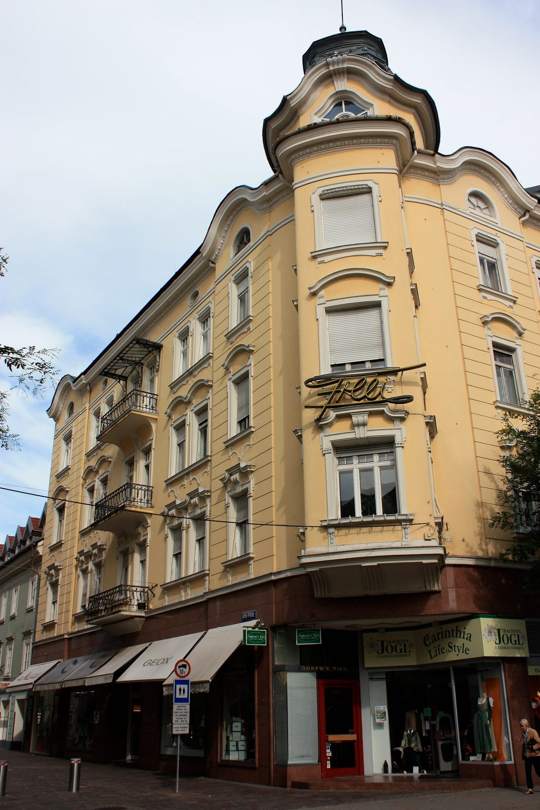 Karl - Bar • Kaffee • Bistro photo 3