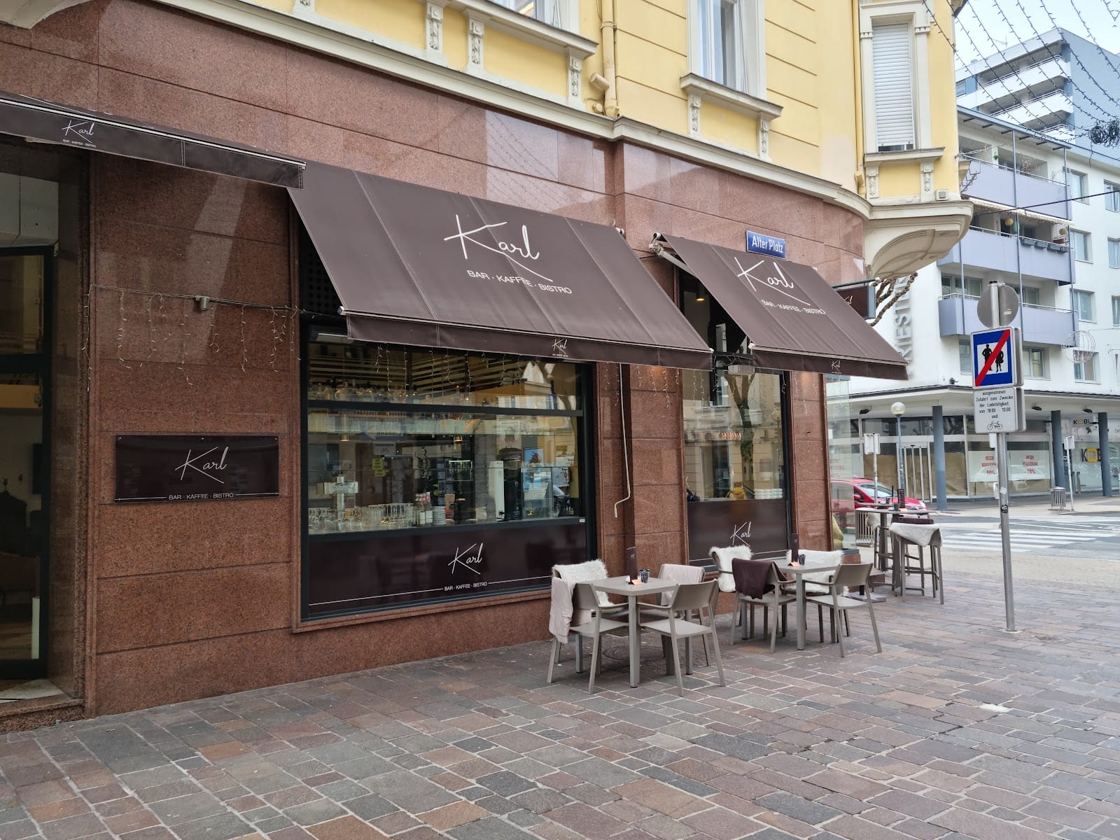 Karl - Bar • Kaffee • Bistro