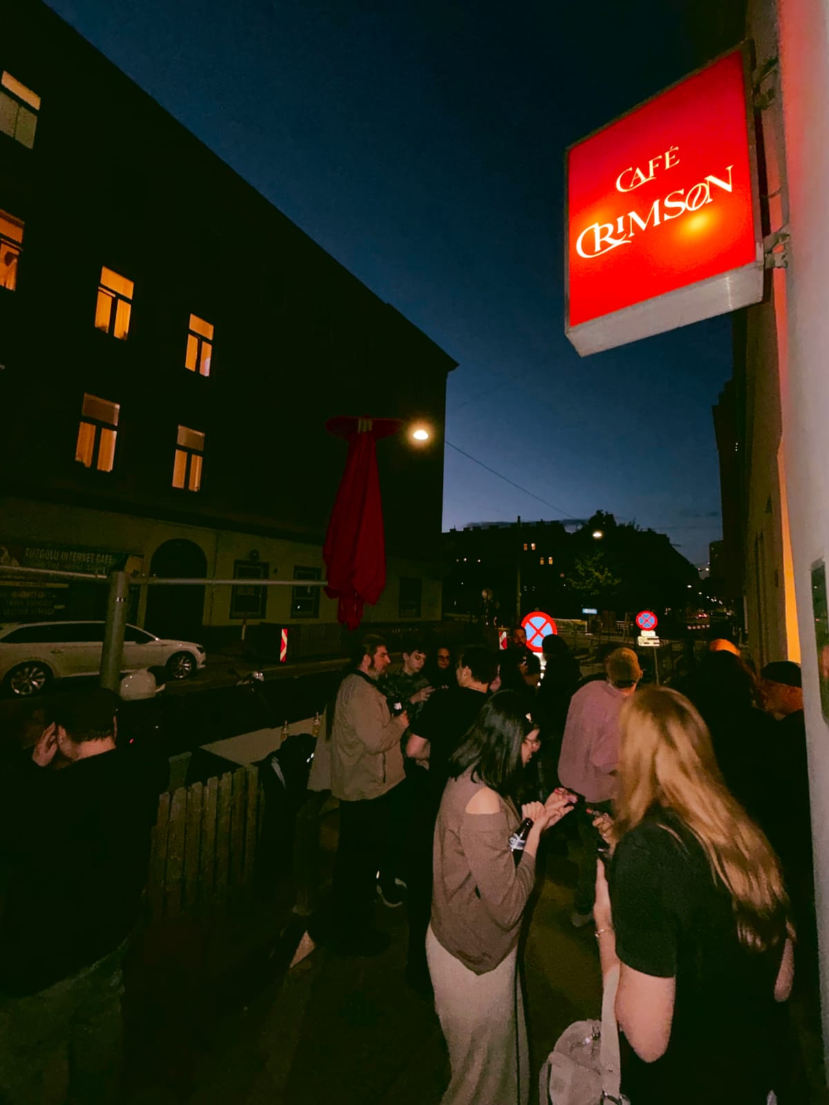Café Crimson photo 2
