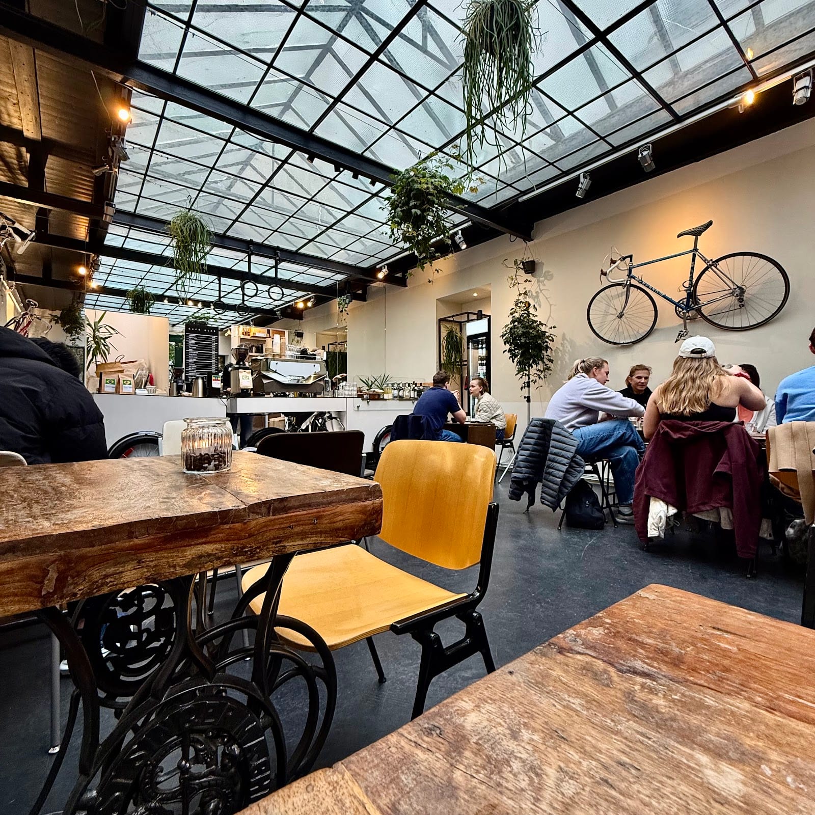 CAFE GLAS