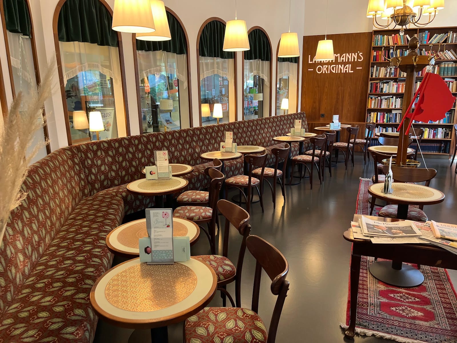LANDTMANN'S ORIGINAL Café & Tortenshop