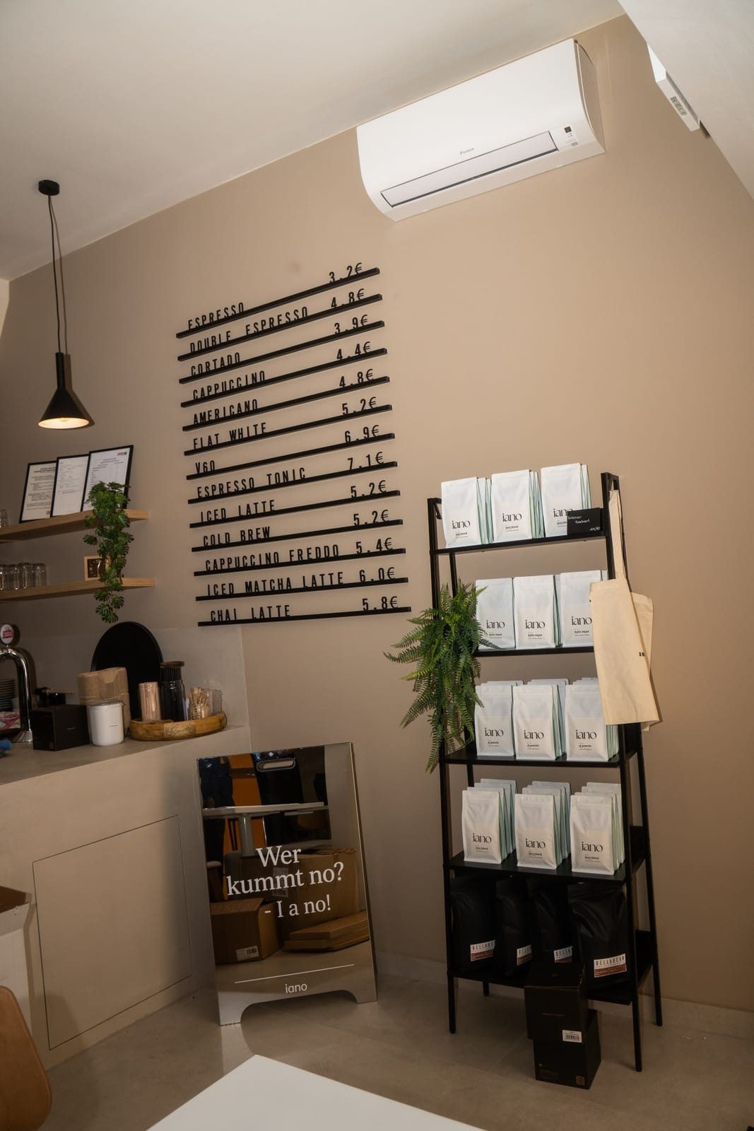 iano coffee photo 3