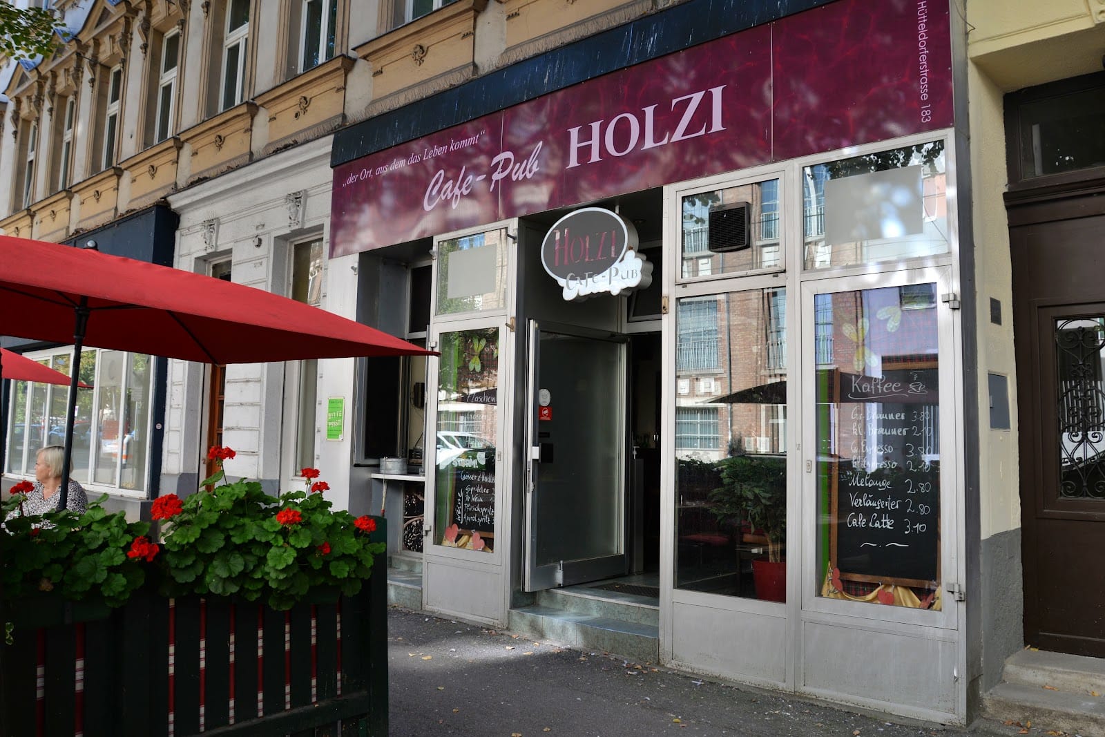 Holzis photo 1