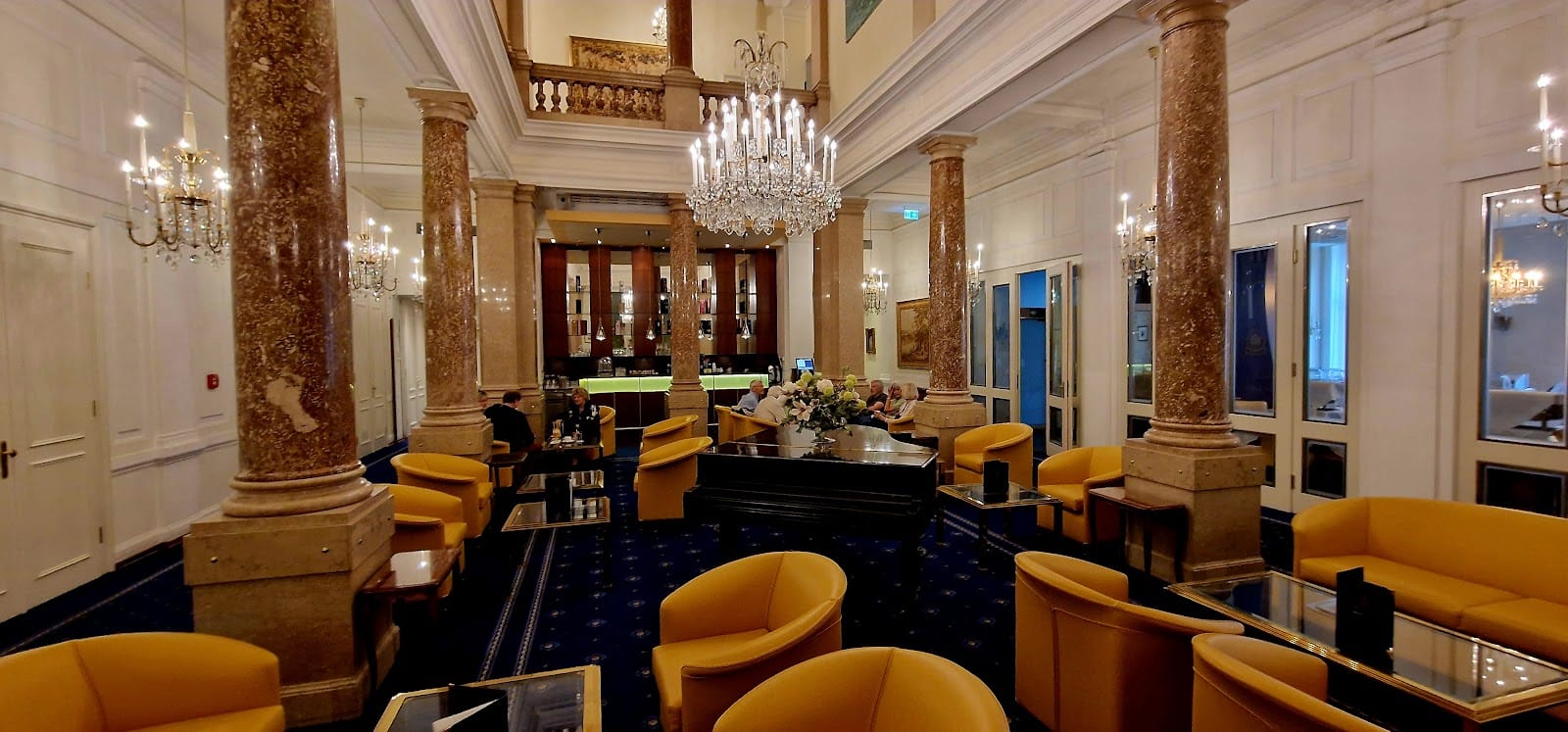 Ambassador Restaurant - Café - Bar