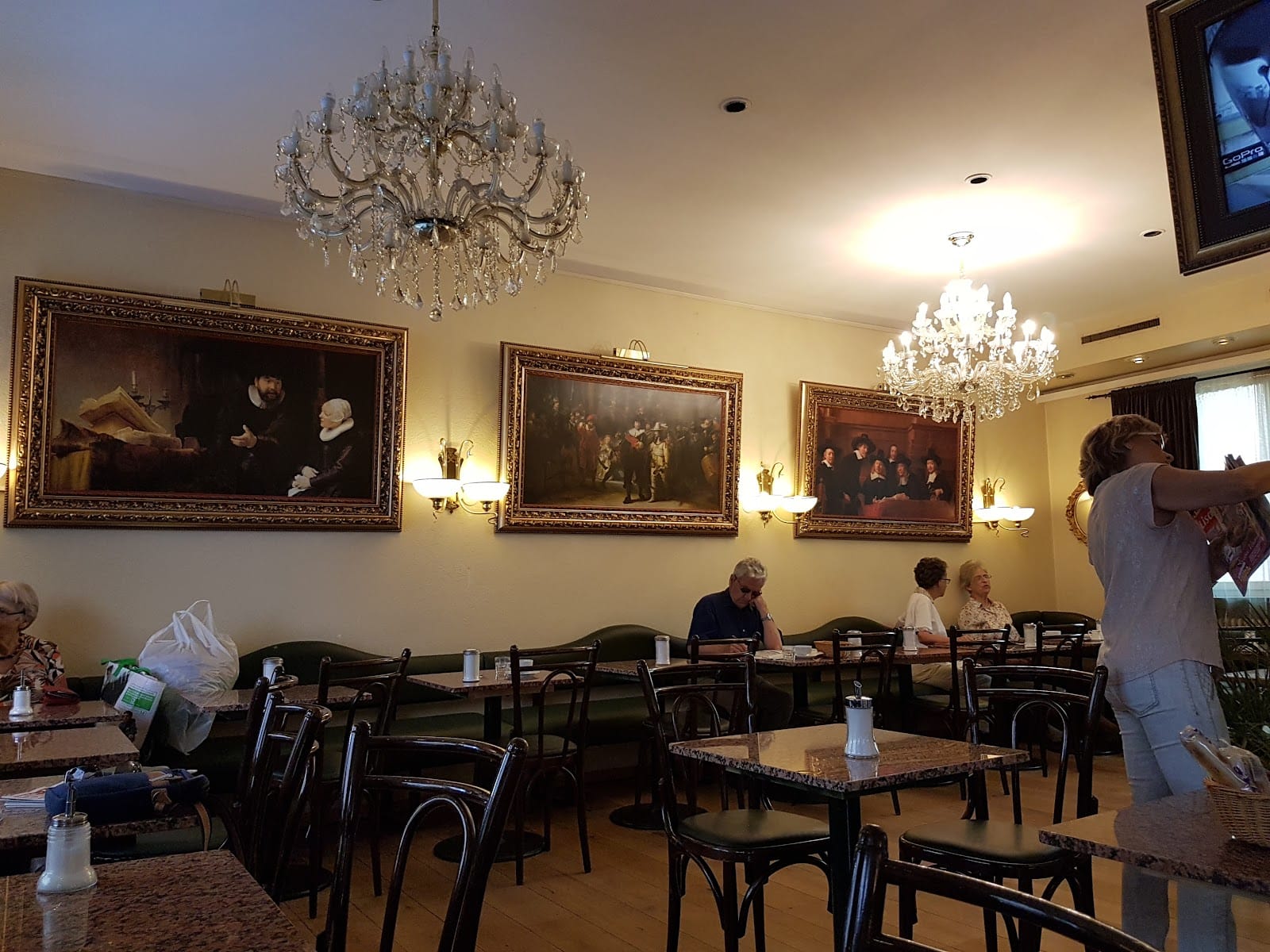 Cafe City