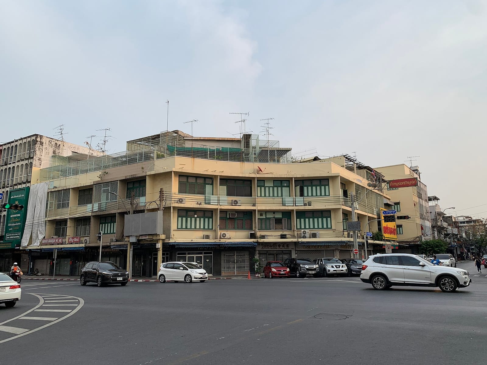 Old Town Cafe' Bangkok photo 2