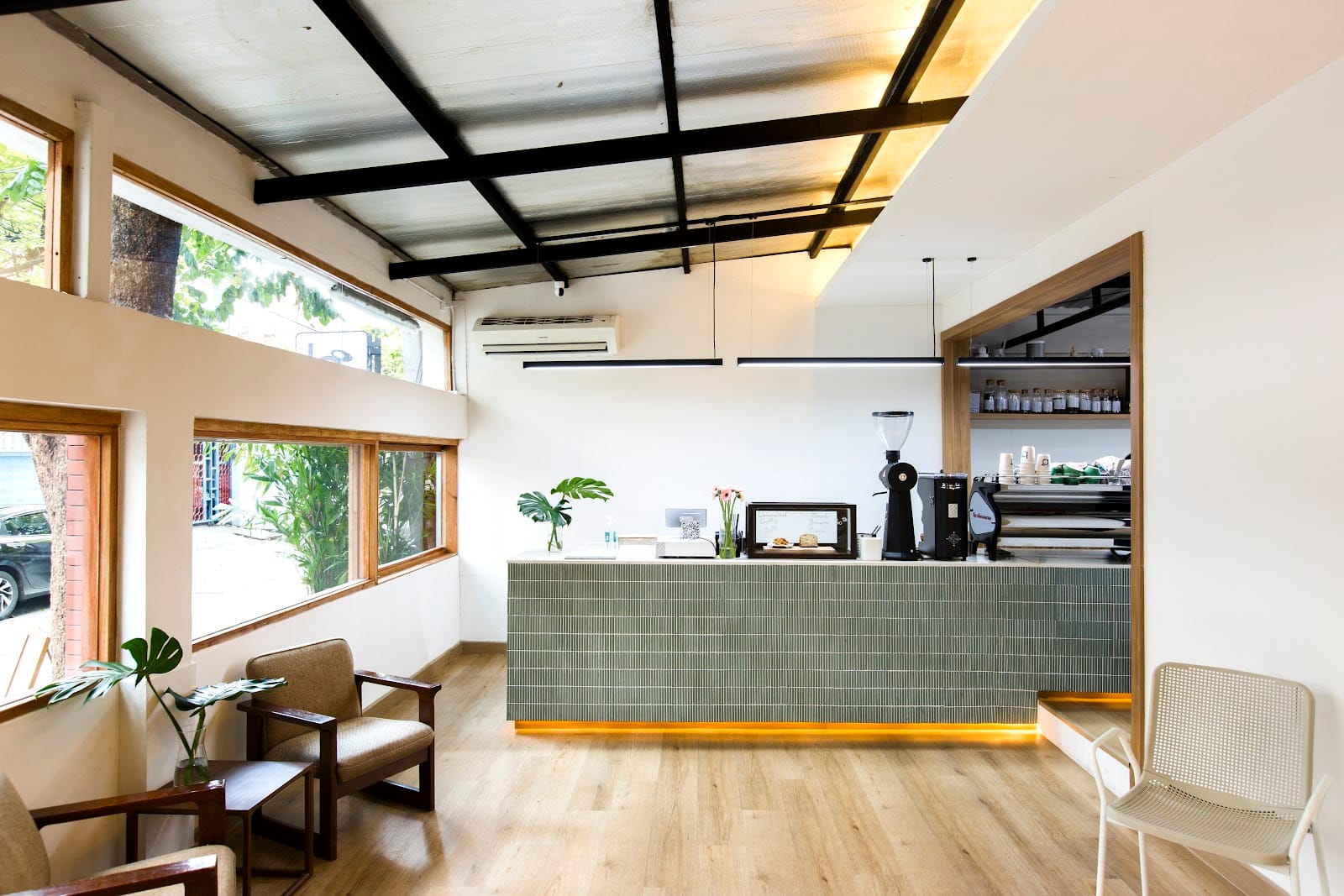 BUTCH'S COFFEE วิภาวดี-จตุจักร