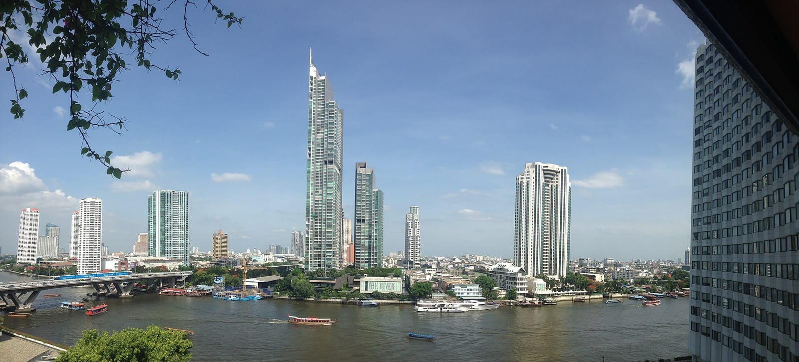 Sarnies Bangkok photo 4