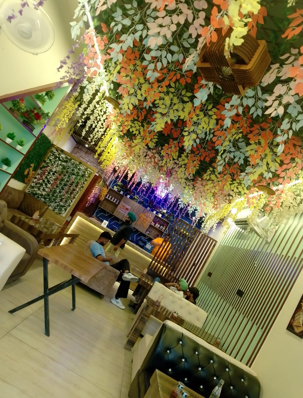 SARDAR JI CAFE & RESTRO