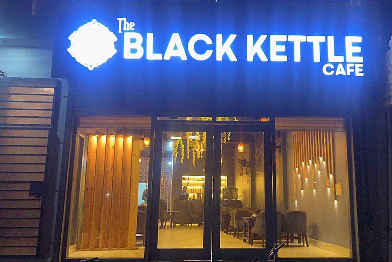 The black kettle cafe