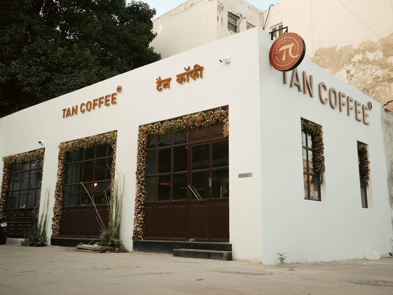 TAN COFFEE