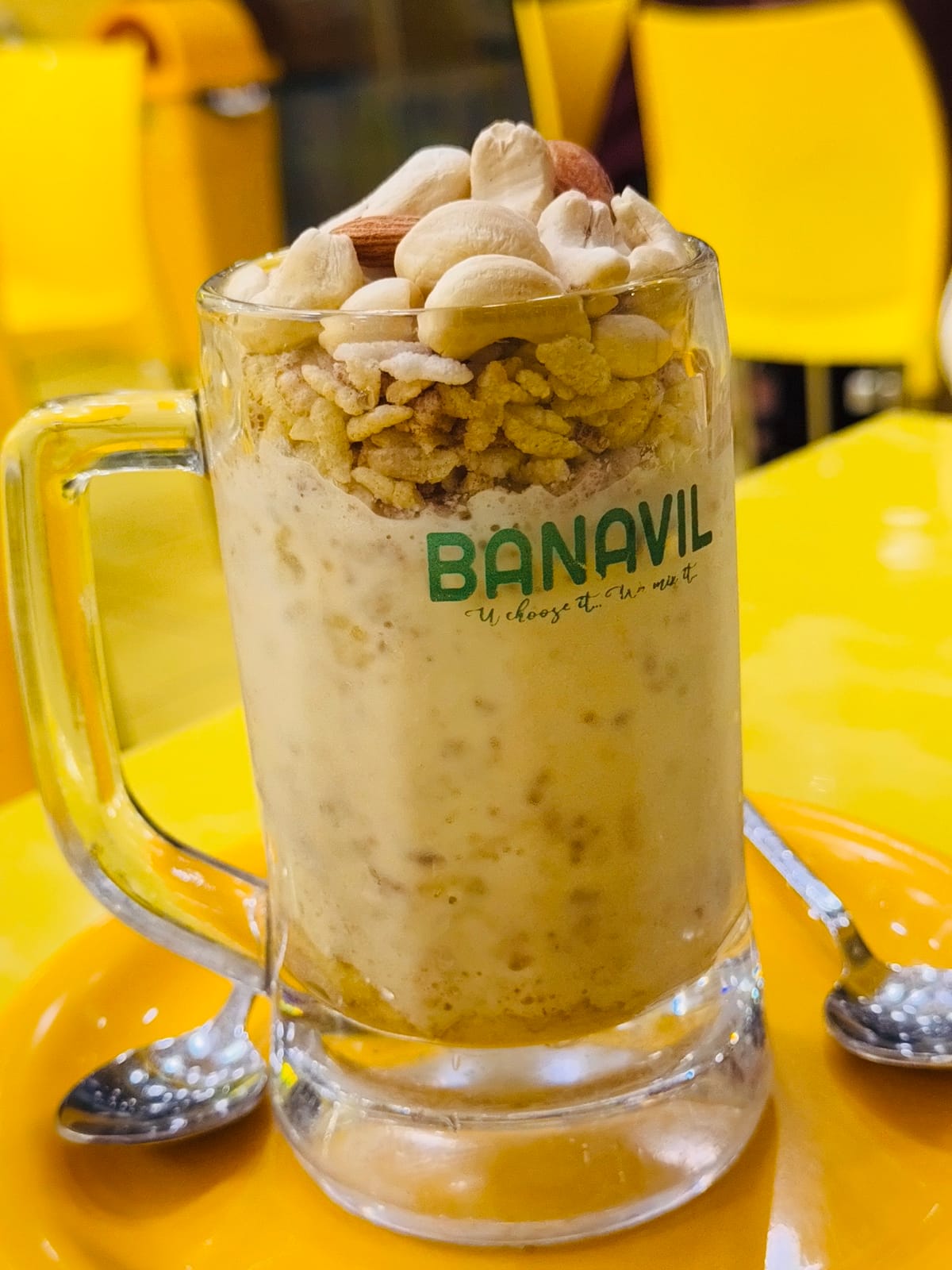 BANAVIL AVILMILKS