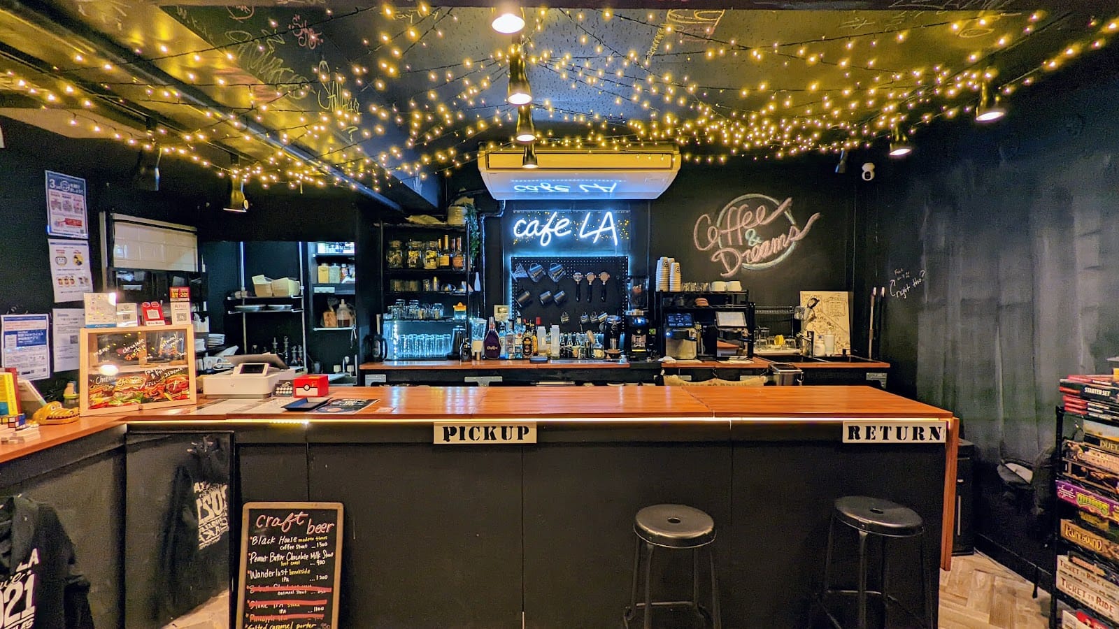 Cafe LA