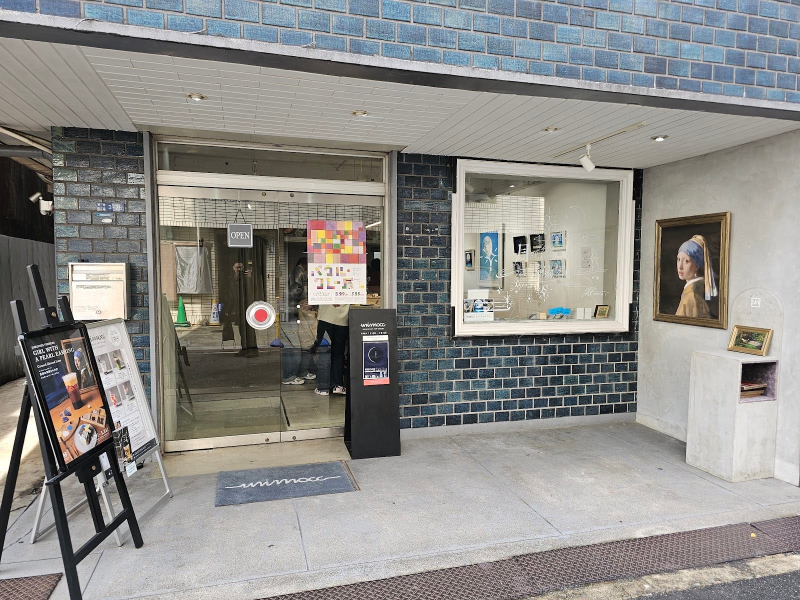 unimocc art cafe gallery -ユニモックアートカフェギャラリー-