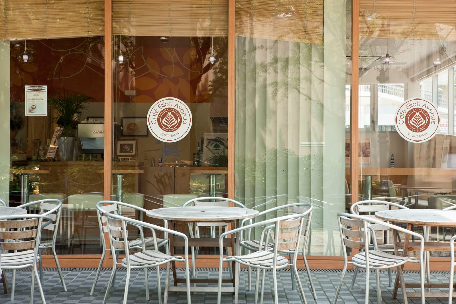 Cafe Elliott Avenue横浜 photo 3