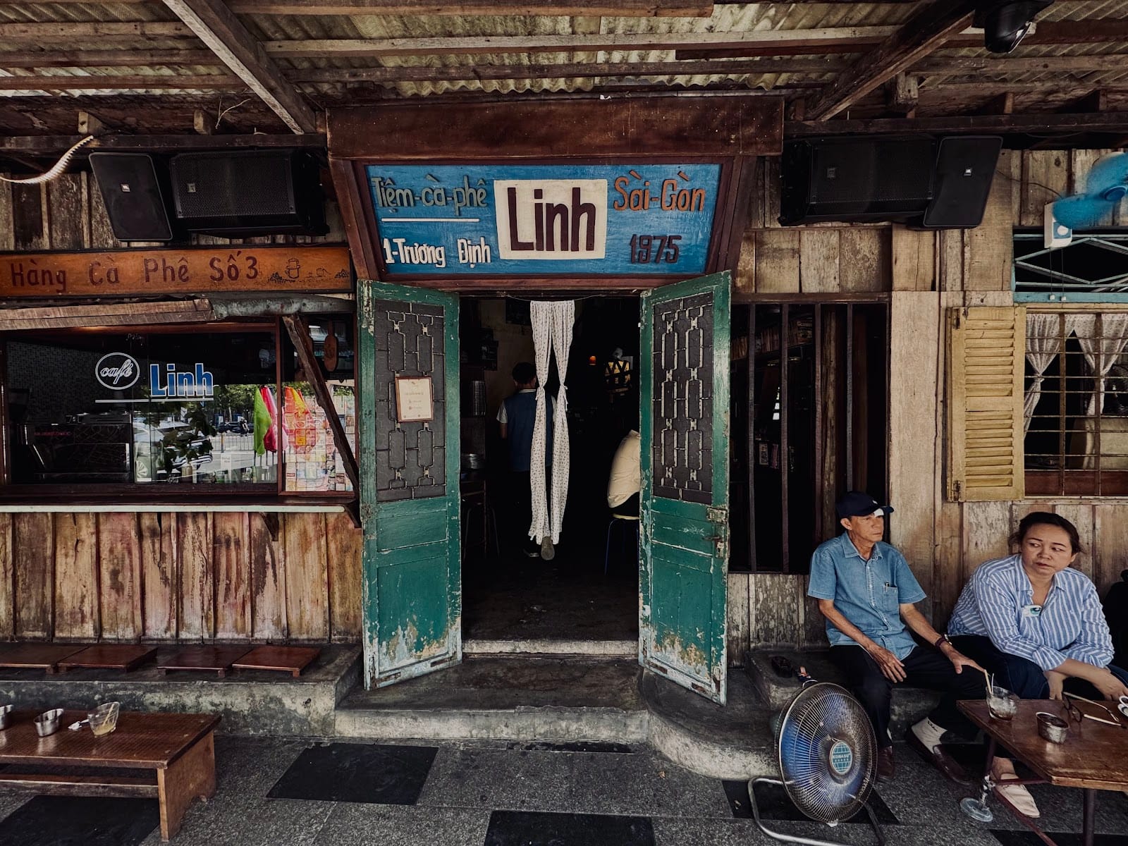 Cà phê Linh