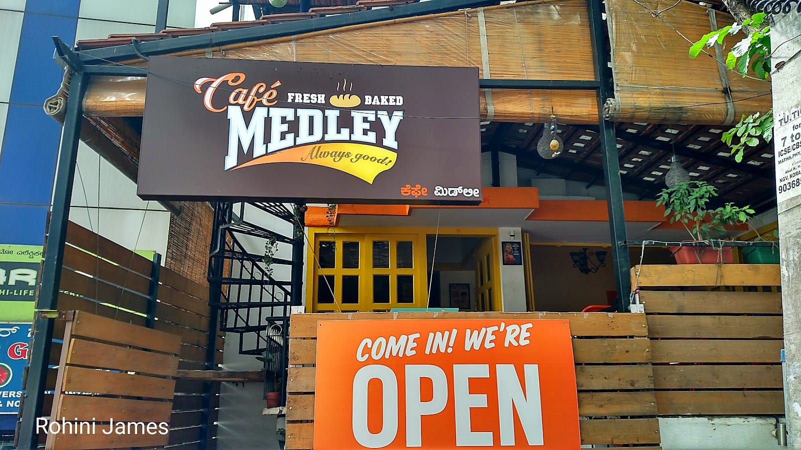 Cafe Medley