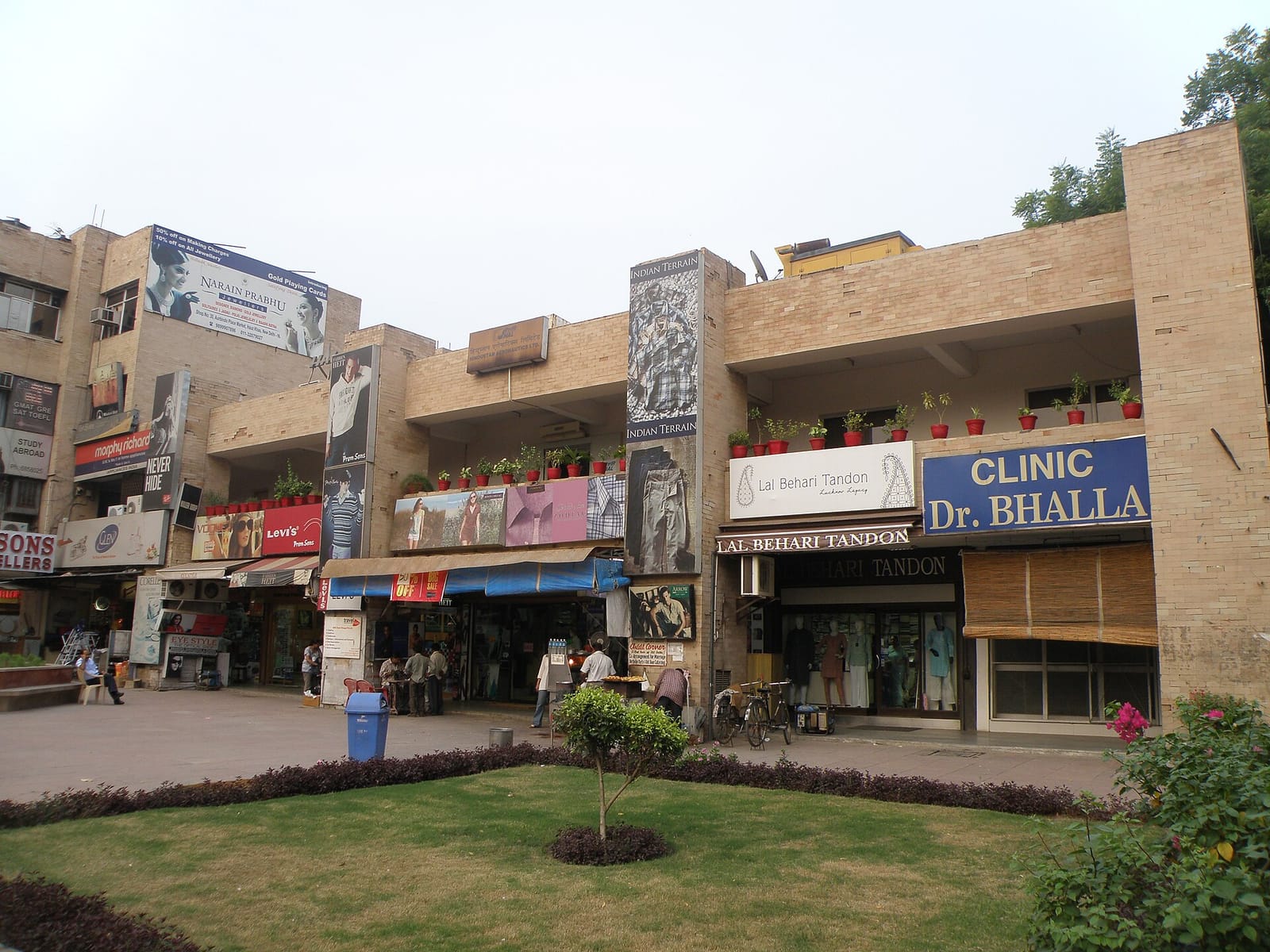 Summer House Delhi photo 4