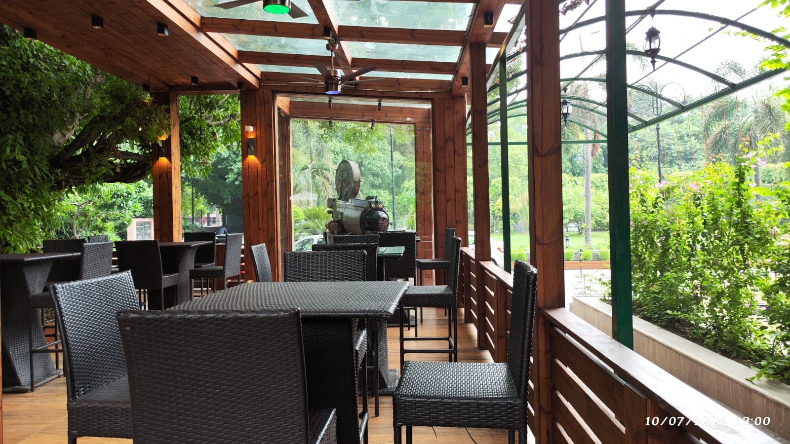 Cine Tree Cafe photo 2