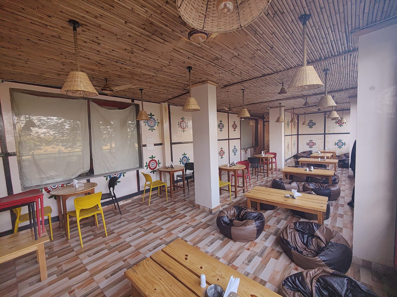 Delhi 2D Cafe photo 2