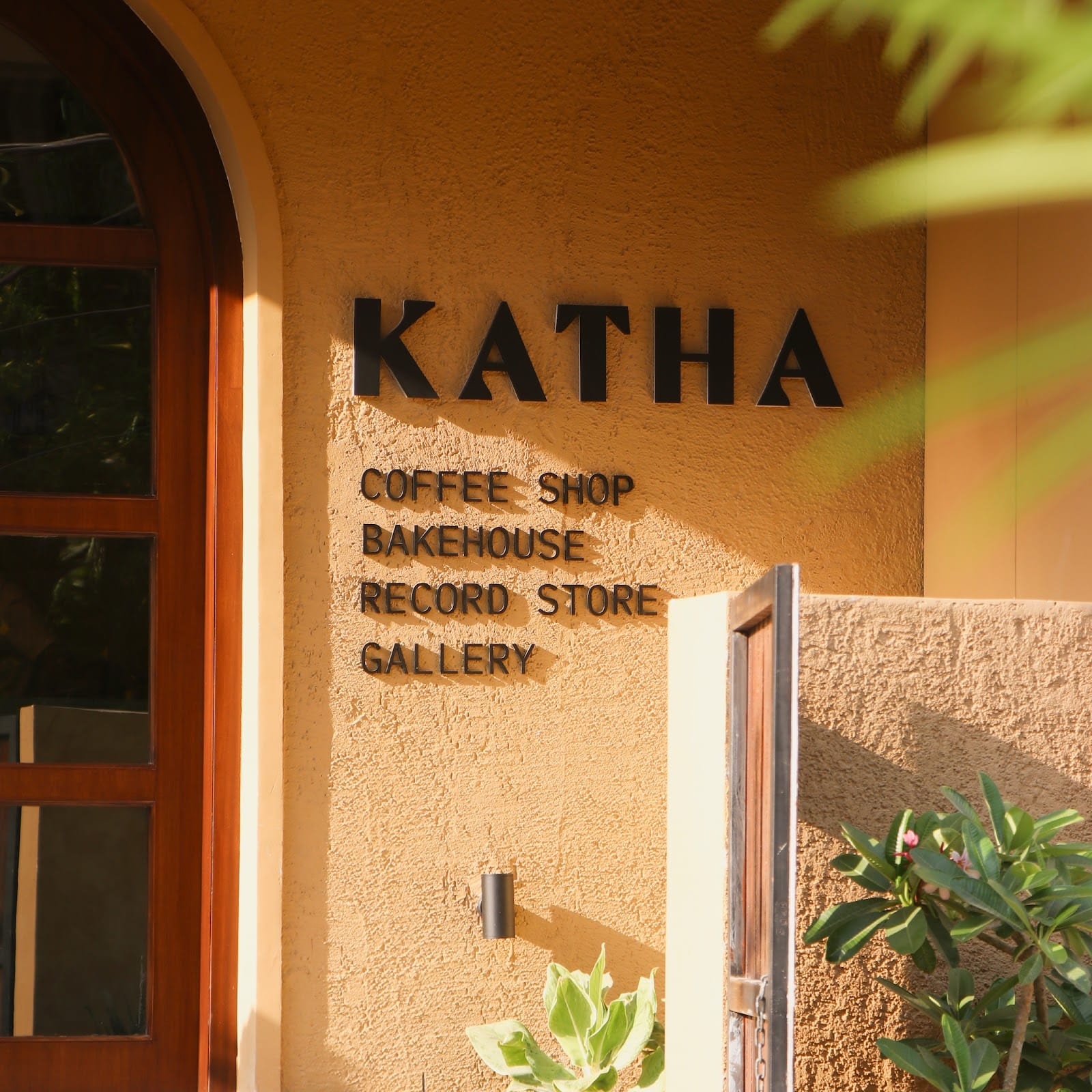 Katha Coffee & Bakehouse