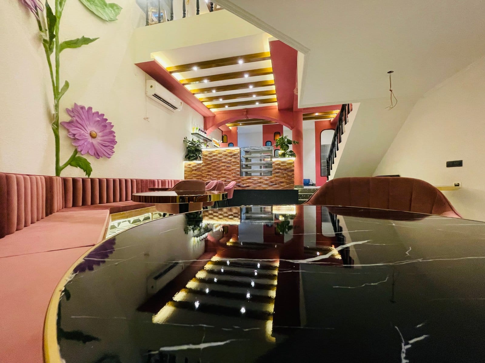 ASTER CAFE & KITCHEN photo 9