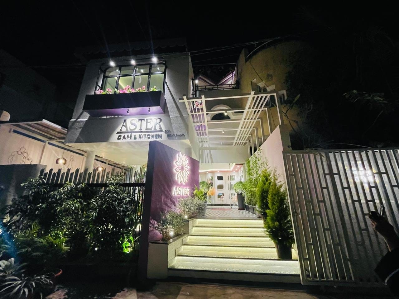 ASTER CAFE & KITCHEN photo 7