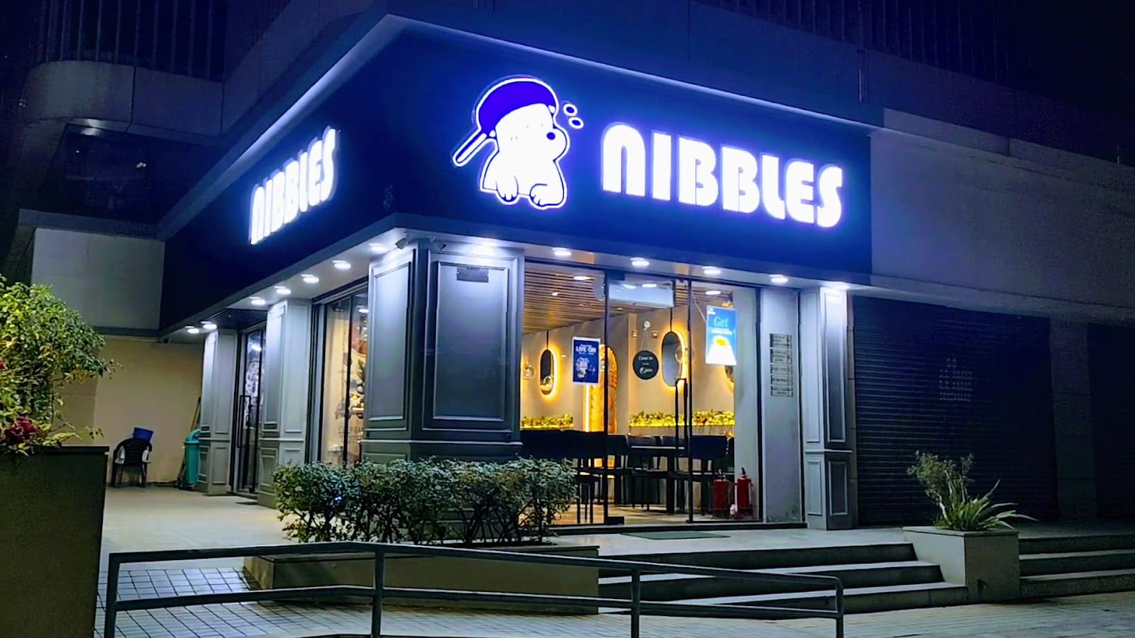 Nibbles Cafe