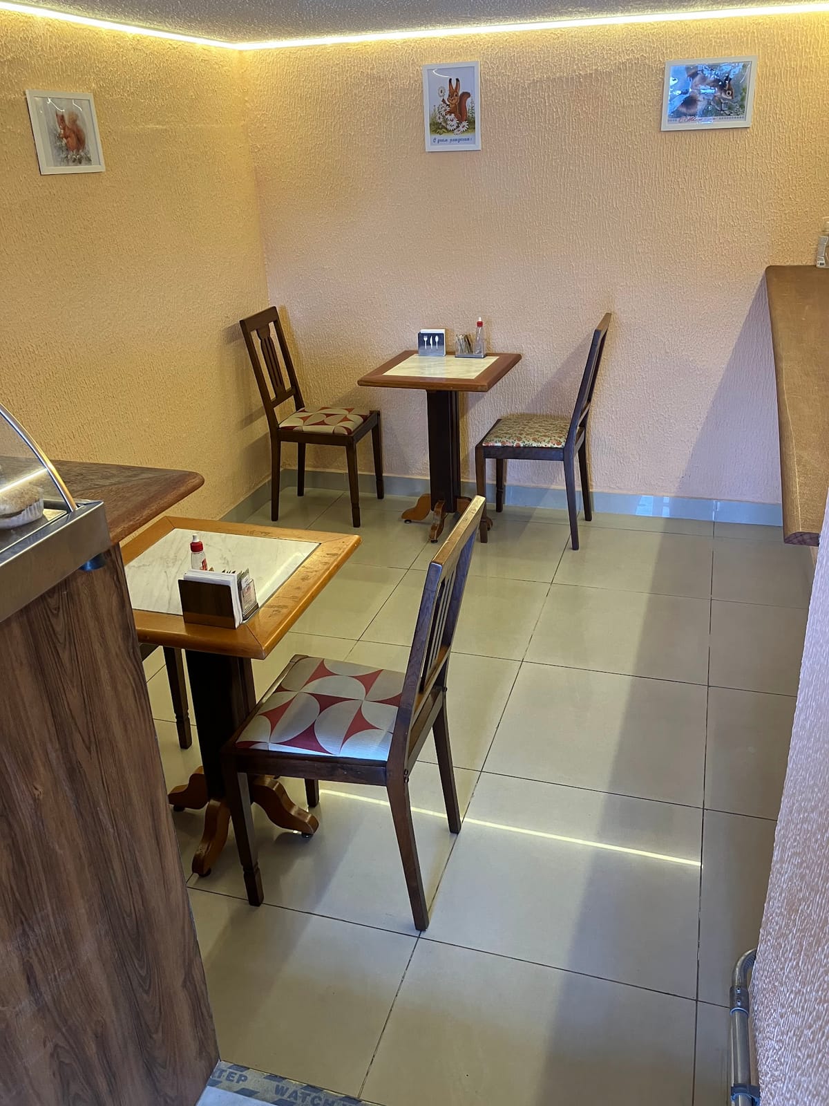 Belka Cafeteria Russa