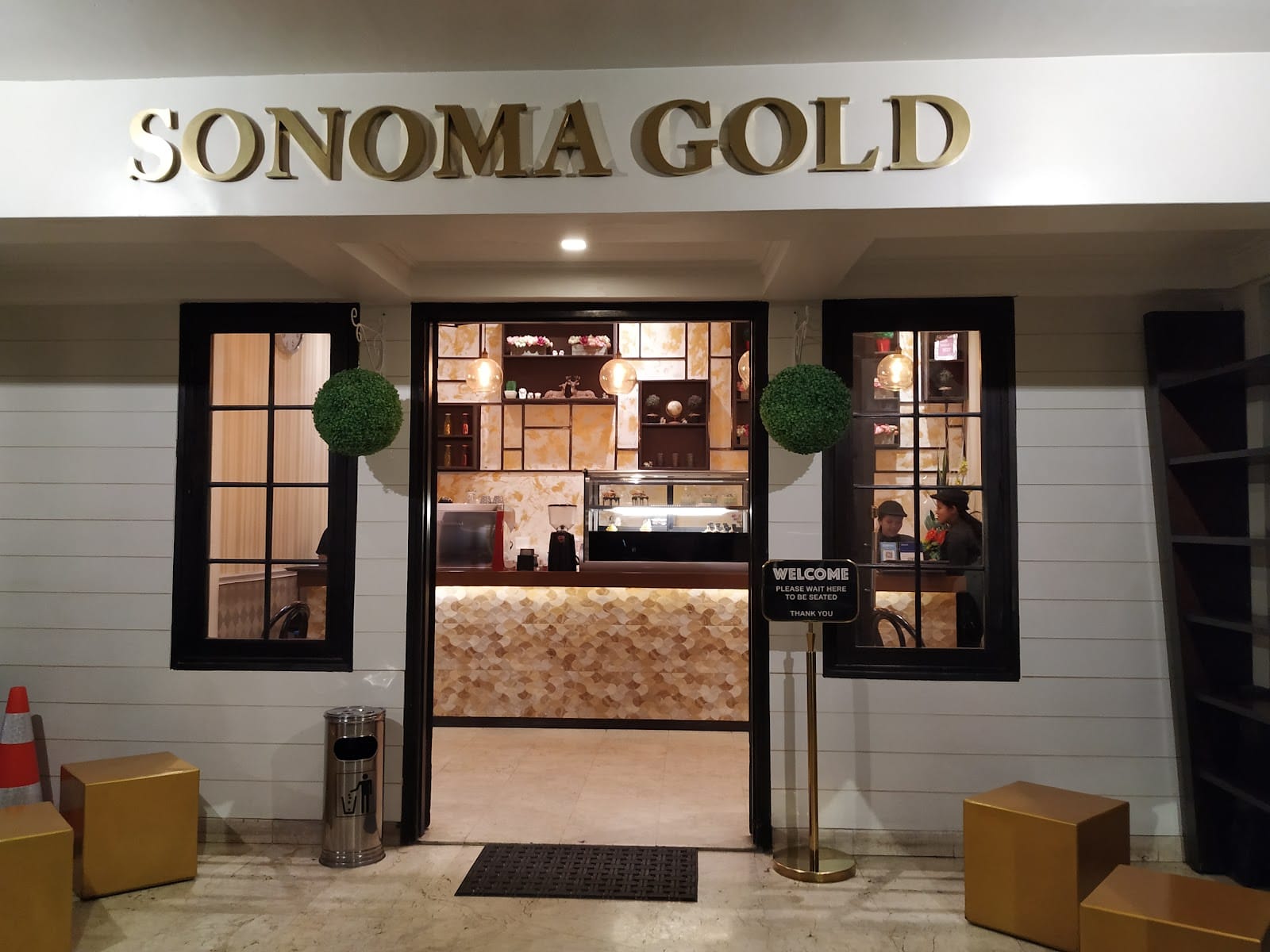 Sonoma Cafe