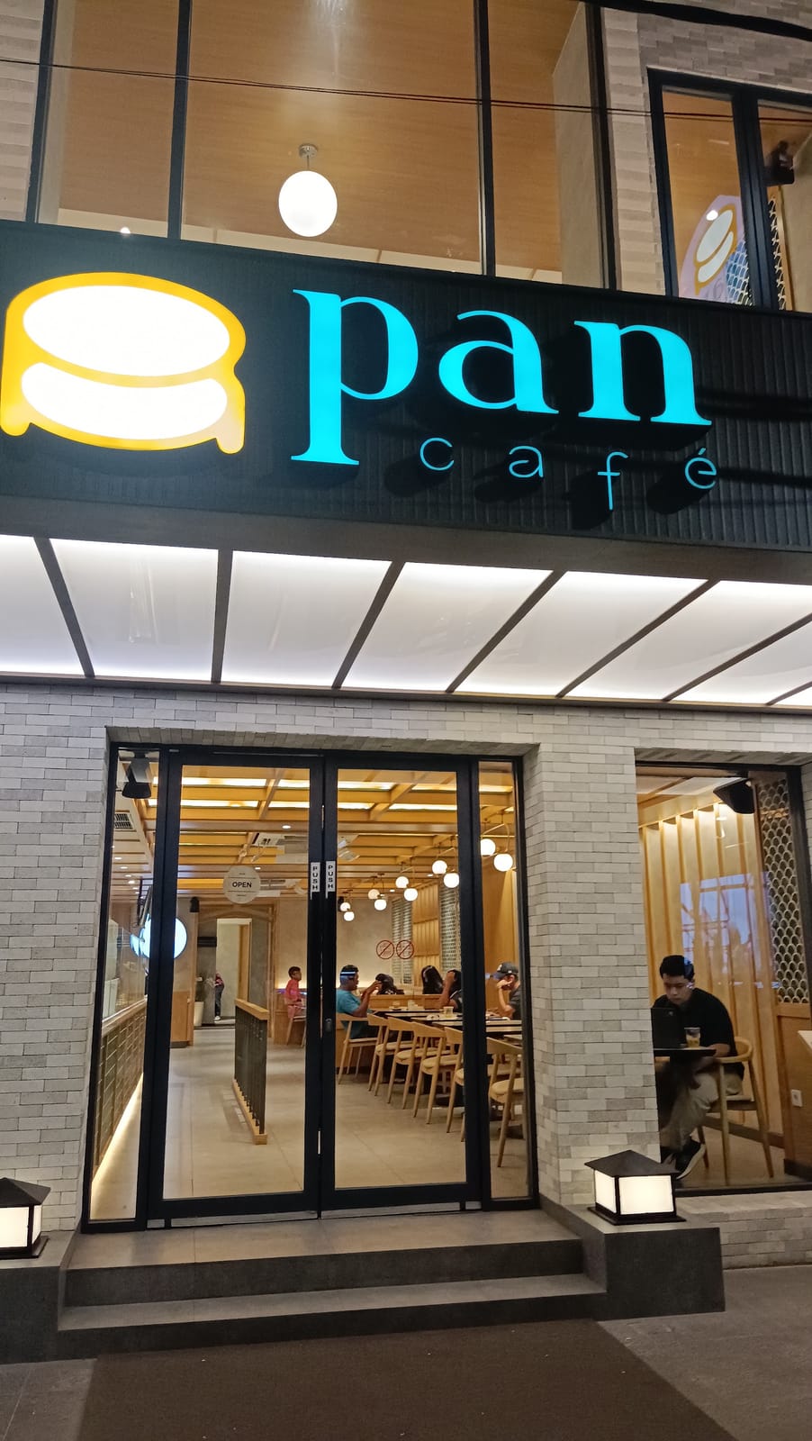 Pan Cafe